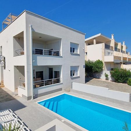 פריבלאקה Apartments Le Mare - Pool, Sandstrand, Meerblick, W-Lan, Grill מראה חיצוני תמונה