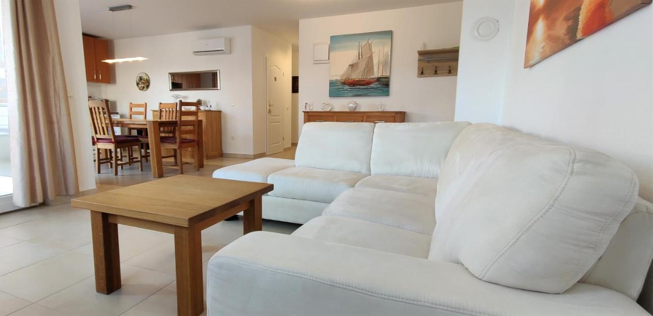 פריבלאקה Apartments Le Mare - Pool, Sandstrand, Meerblick, W-Lan, Grill מראה חיצוני תמונה