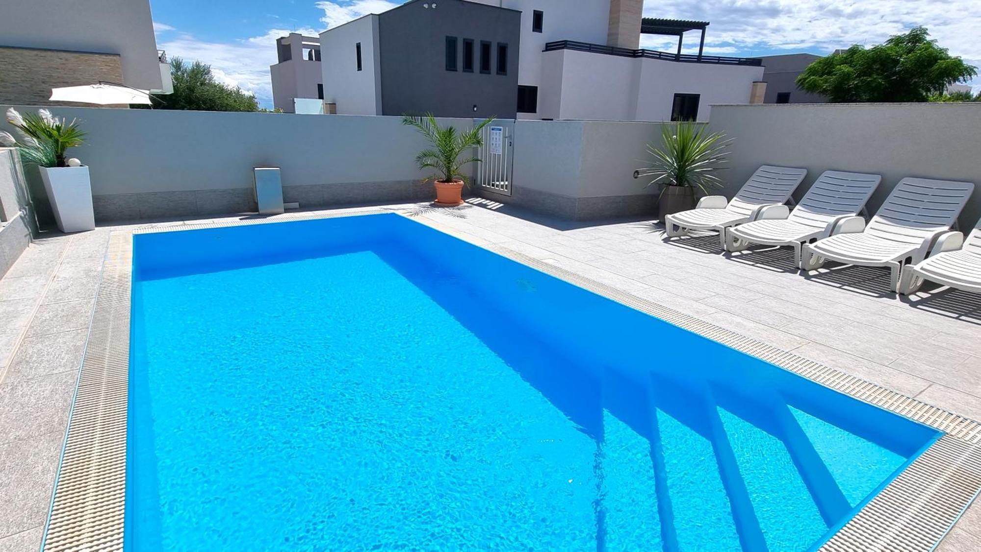 פריבלאקה Apartments Le Mare - Pool, Sandstrand, Meerblick, W-Lan, Grill מראה חיצוני תמונה